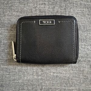 Tumi Black Leather Zippered Wallet
